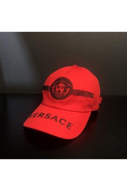 「ラグジュアリーブランドのVERSACE　 」