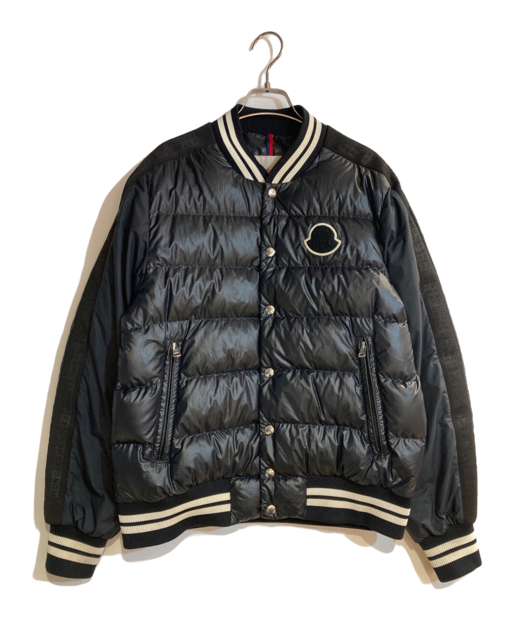 モンクレールご予約です！ MONCLER / モンクレール】TORILIS GIUBBOTTO | 都会の冬を品良く彩る