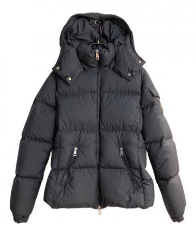 「ラグジュアリーブランドのMONCLER 」