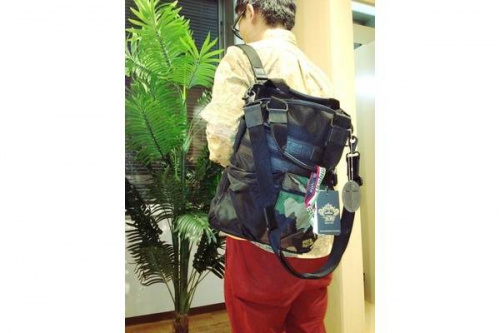 メンズのバッグ