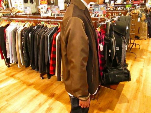 トップスのジャケット