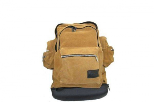 バックパックのクリスヴァンアッシュ