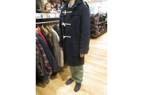 トップスのダッフルコート