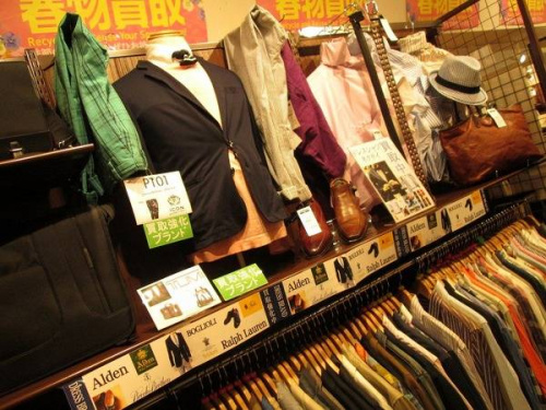 トレファクスタイル千葉の春物