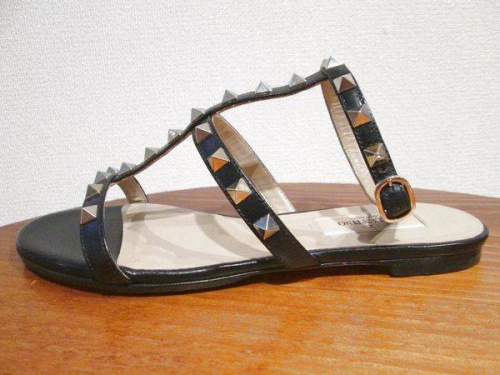 梨花のサンダル