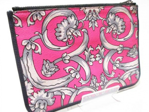 LOEWEのコインケース