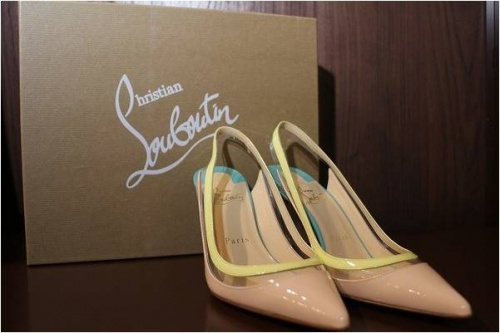 レディースのシューズ