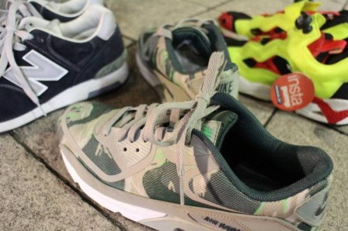 スニーカーの買取