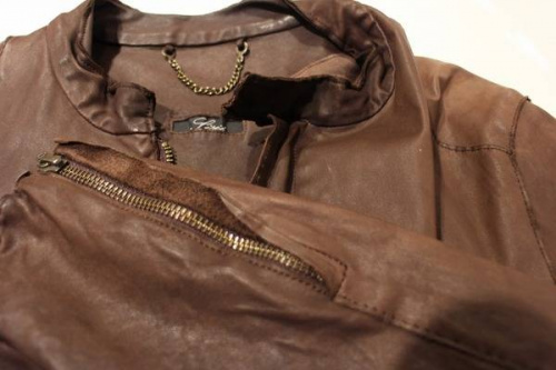 レザーのライダース