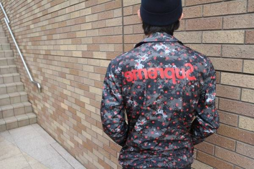 ギャルソンのストリート