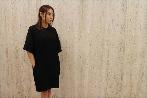 エンフォルドの洋服