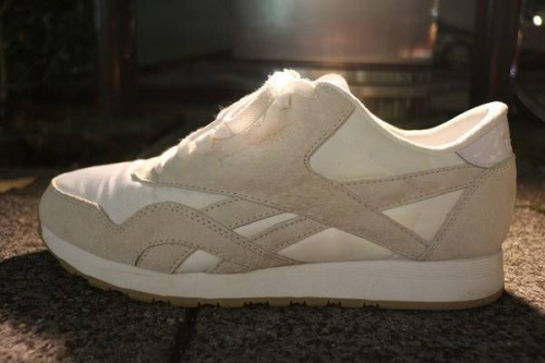 スニーカーの千葉