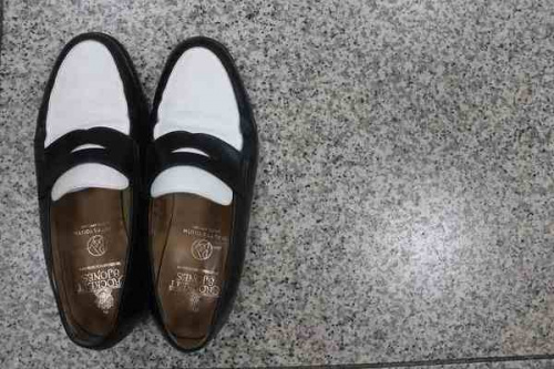 クロケットジョーンズのドレスシューズ