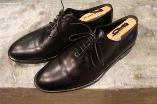 ブーツのドレスシューズ