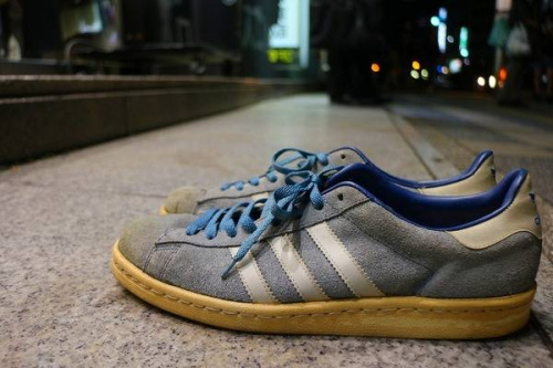 フランスのアディダス
