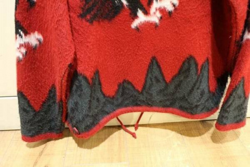 シュプリームのEAGLE HOODED ZIP UP SWEATER