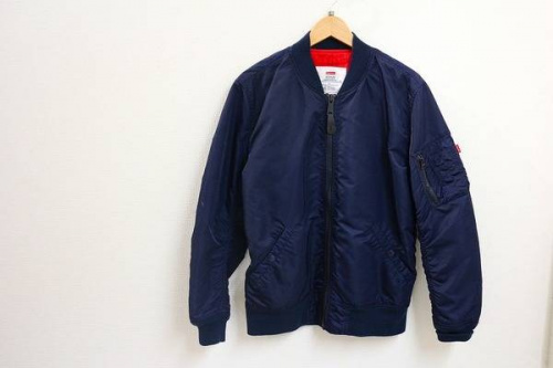 シュプリーム　のMA-1