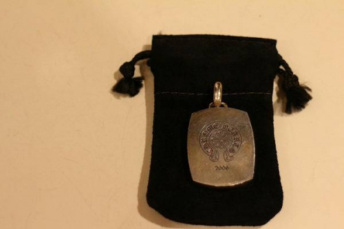 シルバーのクロムハーツ