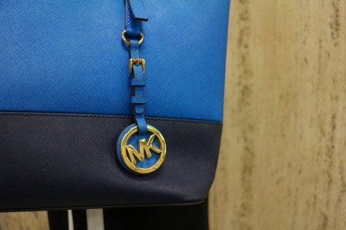 クリスマスプレゼントのバッグ