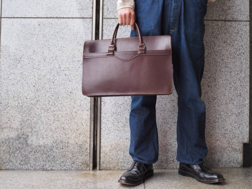 メンズのブライドルレザー