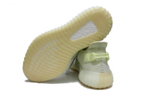 イージーのadidas