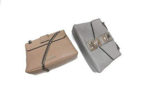 MIU MIUのミュウミュウ