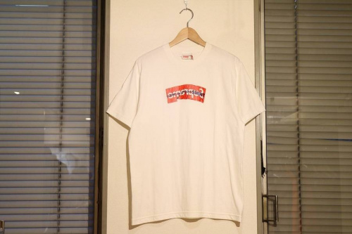 シュプリームの古着