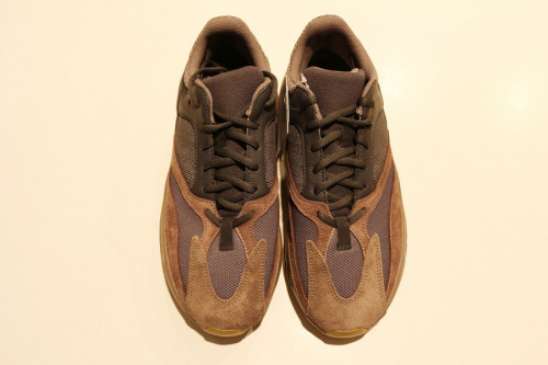 買取入荷のイージー700