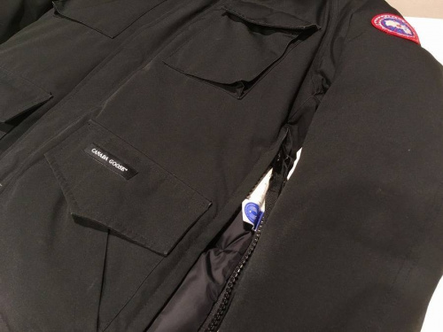 CANADA GOOSEの古着買取
