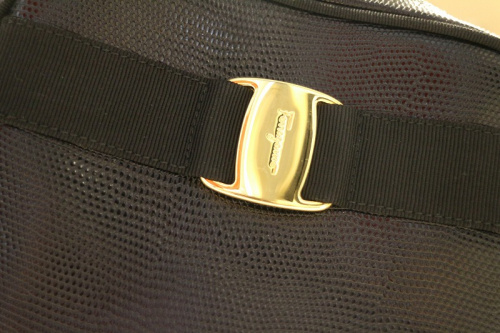 ショルダーバッグ