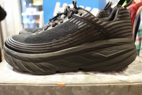 HOKAONEONEのホカ オネオネ