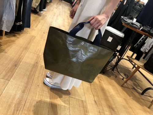 Herve Chapelierのエルベシャプリエ