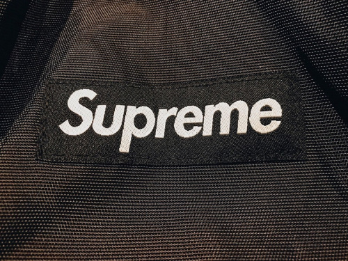 ストリートブランドのSUPREME