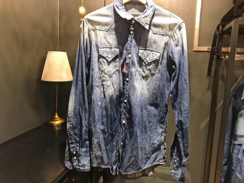 DSQUARED2のディースクエアード