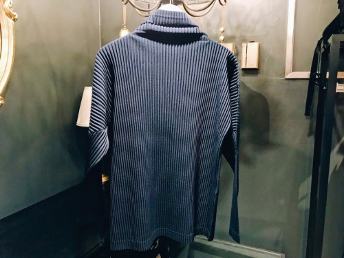 オム プリッセ イッセイ ミヤケのプリーツ