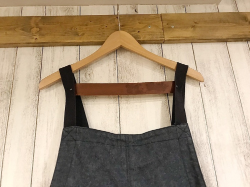 LYBROのオーバーオール