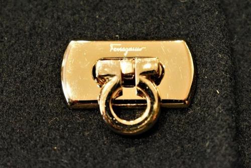 コートのカシミヤ混