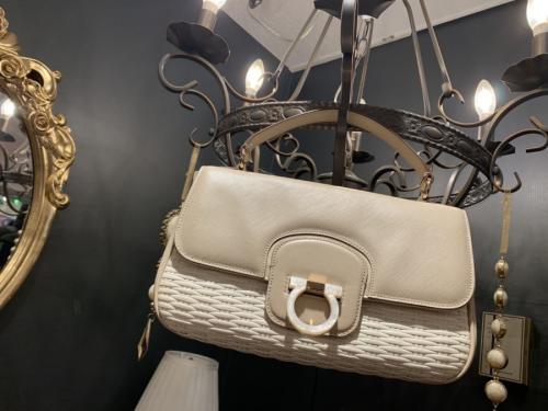 Salvatore Ferragamoのサルヴァトーレ フェラガモ