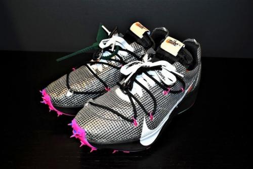 コラボ・別注アイテムのNIKE×Off-White