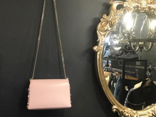 ジミーチュウのショルダーバッグ