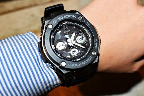 casio g shock gst w300