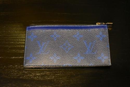 LOUIS VUITTON 　のルイ ヴィトン　