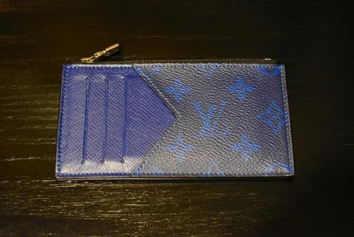 ルイ ヴィトン　のカードケース