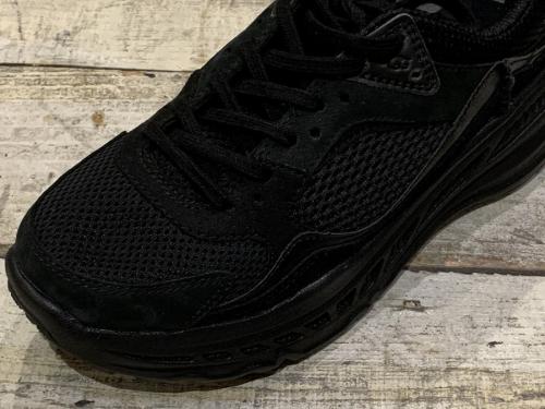 レディースのスニーカー