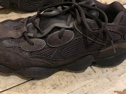 イージーのyeezy 500