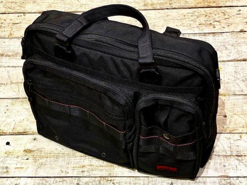 BRIEFINGのブリーフィング