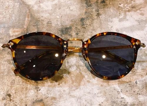 OLIVER PEOPLESのオリバーピープルズ