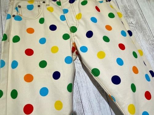 デニムパンツのLEVI'S501