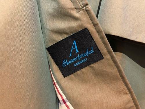 アナトミカのコットンギャバジン シングルラグランワイドコート