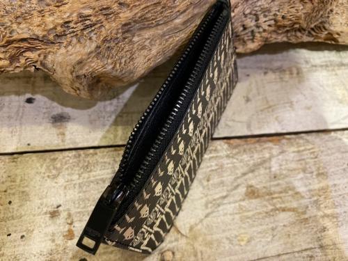 ユニセックスブランド